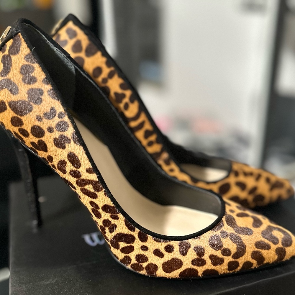 Guess leopard heels, 3.5 inches high